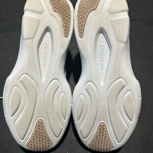 Skechers White and Brown Sole Sneakers